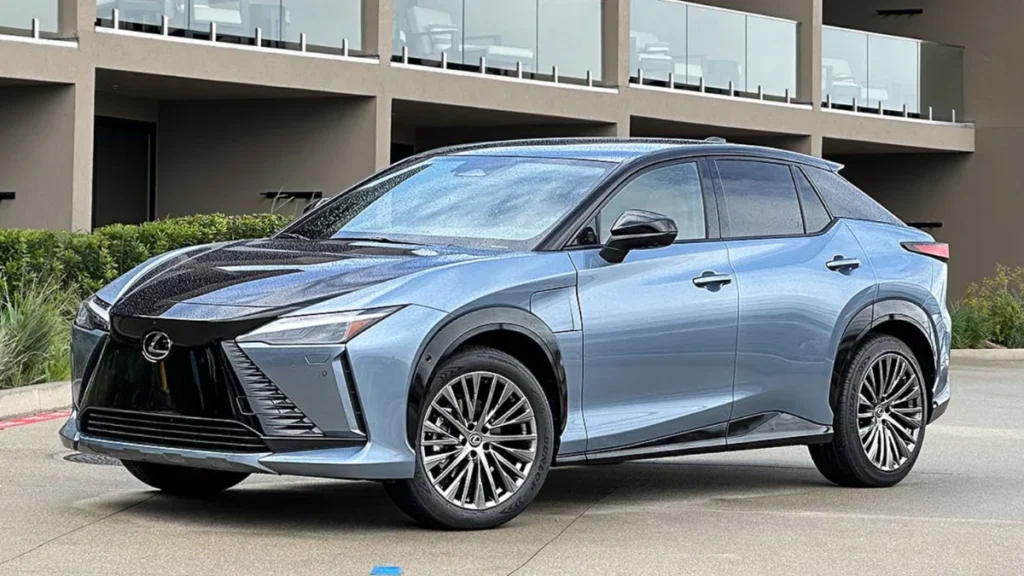 Lexus RZ 450e